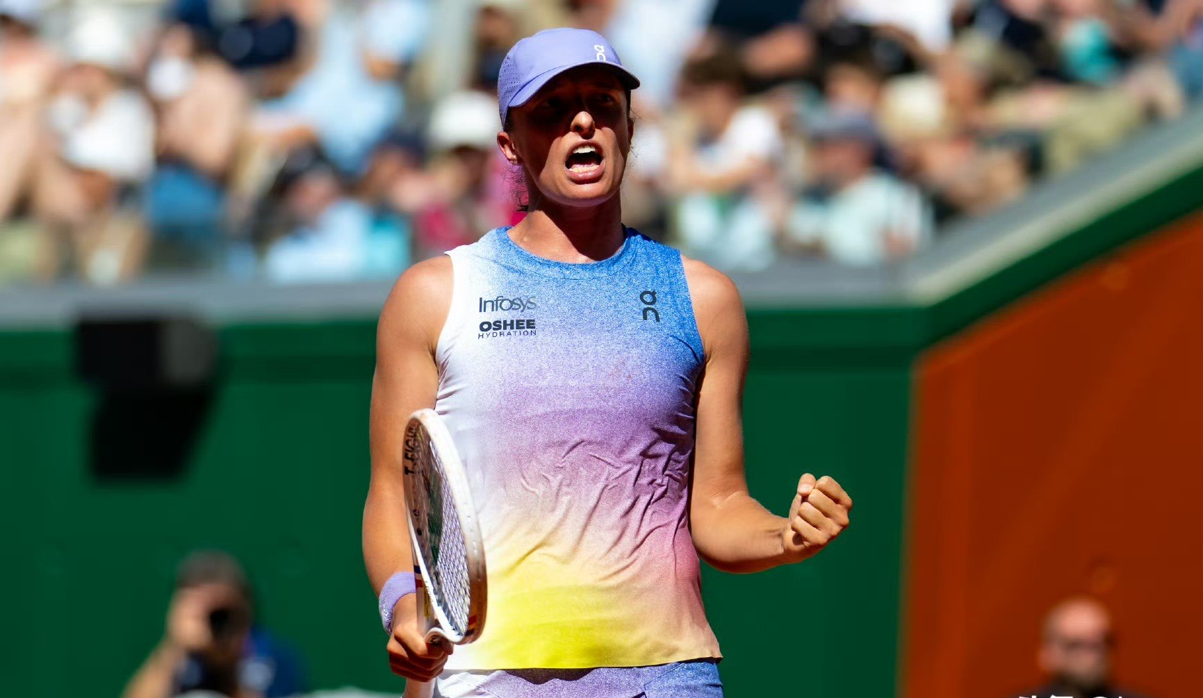 王者荣耀投注 -赛地聚焦：法国杯关键时刻热度飙升，斯图加特战术微调，更衣室稳定，临场指挥获称赞 