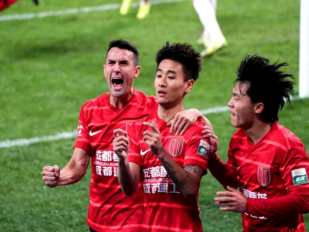 王者荣耀投注 -足总杯倒计时，成都蓉城关键时刻豪取连胜，细节引发关注，气氛紧张，训练强度明显提升的简单介绍